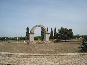 Archivo:Arco Romano de Cabanes (Cabanes, Castellón)