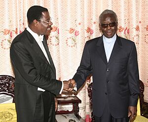 Archivo:BoniYayi & MathieuKérékou