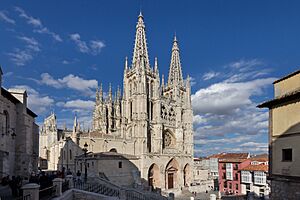 Archivo:Catedral de Santa María de Burgos - 03