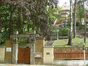 Archivo:Das.Buddhistische.Haus3