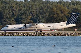De Havilland Canada DHC-8-402Q Porter Airlines C-GLQP, YTZ Toronto, ON (Toronto Island Airport), Canada PP1378673003.jpg