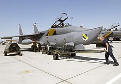 Archivo:F-15E CFT