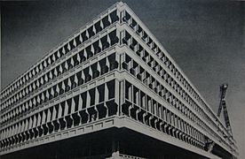 Facultad de Ciencias Exactas UBA (en construcción, 1969)
