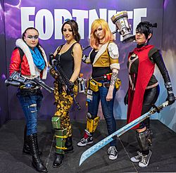 Fortnite cosplayers at Gamescom 2017 (3).jpg