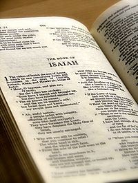 Archivo:Full Book of Isaiah 2006-06-06