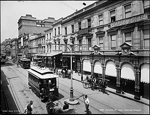 Archivo:George Street near Hunter Street, Sydney from The Powerhouse Museum Collection