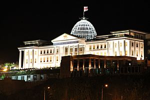 Archivo:Georgia President Palase - panoramio
