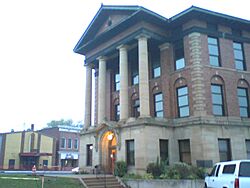 Hillsdale MI City Hall, Sept 2010.jpg