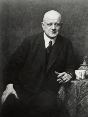 Archivo:Jean Sibelius 1923