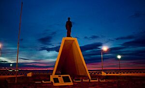 Archivo:Monumento a la galesa