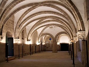 Archivo:Santiago de Compostela - Palacio Obispo Gelmirez 1