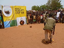 WASH United activity in Ecole Houndé A (7453756826).jpg