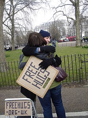 Archivo:'FREE HUGS', Speaker's Corner, Hyde Park, London