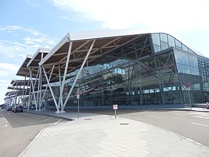 Archivo:Aeropuerto de Zaragoza 3