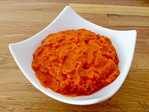 Archivo:Ajvar1 bright