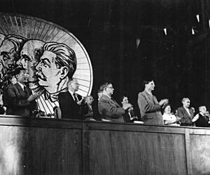 Archivo:Bundesarchiv Bild 183-S99311, Berlin, III. SED-Parteitag