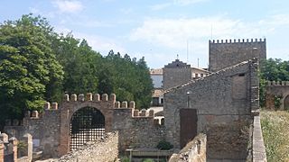 Castillo de Espeluy, en Jaén (España).jpg