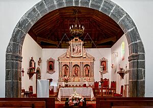 Archivo:Ermita de Sant Bartolomé Interior