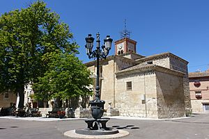 Archivo:Iglesia de Nuestra Señora de la Asunción, Antigüedad 01