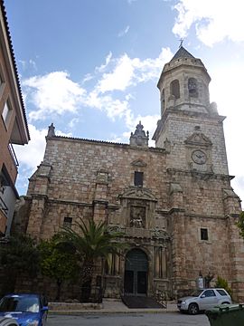 Archivo:Iglesia de San Juan Evangelista, Mancha Real 01