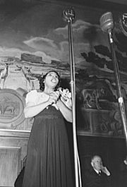 Archivo:Marian Anderson - DOI 1943