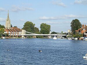 Archivo:Marlow, Buckinghamshire - 1