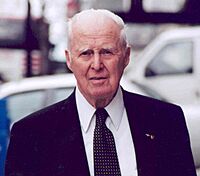 Archivo:Norman Borlaug (2004)