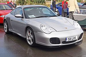 Archivo:Porsche 996 Carrera coupe