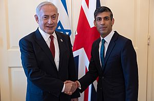 Archivo:Prime Minister Sunak met with Prime Minister Netanyahu at 10 Downing Street in 2023