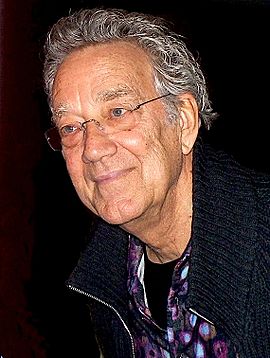Ray Manzarek in Jan 2007 cropped.jpg