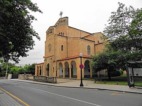 San Julián de Somió Gijón.jpg