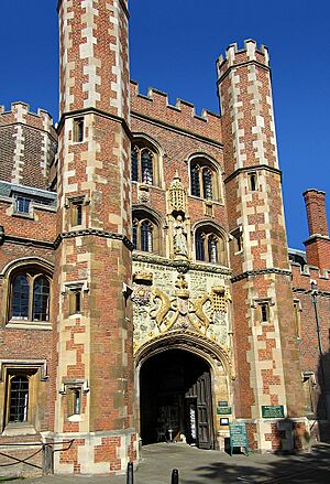 Archivo:StJohnsCambridge Gatehouse02