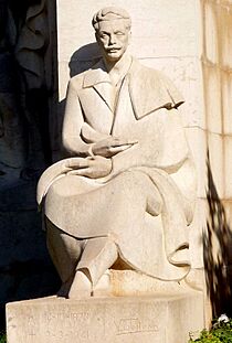 Archivo:Sueca - Passeig de l'Estació, Monumento a José Serrano Simeón 2