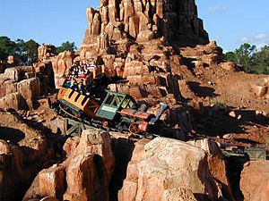 Archivo:Thunder wdw