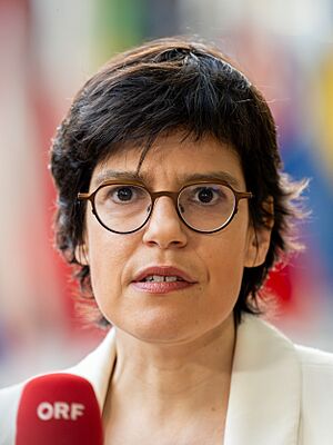 Archivo:Tinne Van der Straeten at TTE Energy Council EU on 4 March 2024 (cropped)