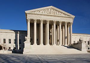 Archivo:US Supreme Court - corrected
