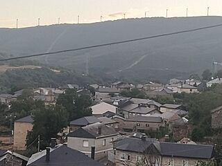 Vista de Lubián.jpg
