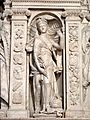023 Sepulcre de Ramon Folc de Cardona, la Pau (esquerra)