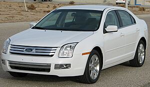 Archivo:2006 Ford Fusion -- NHTSA