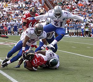 Archivo:2006 Pro Bowl tackle