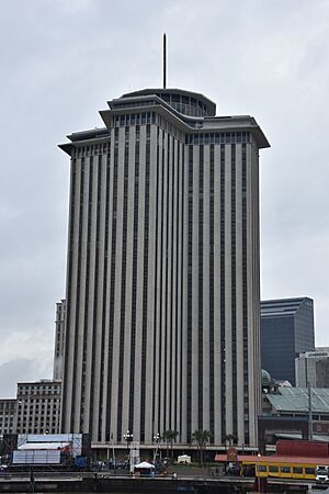 Archivo:2 Canal Street World Trade Center New Orleans 2