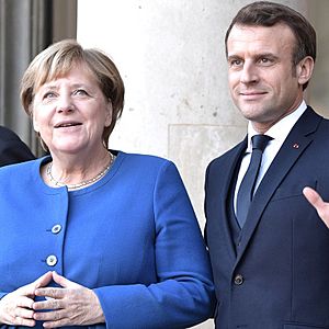 Archivo:Angela Merkel and Emmanuel Macron (2019-10-09)