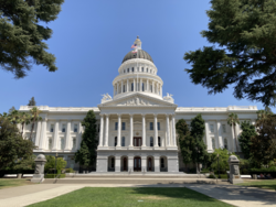 California State Capitol Daytime July 2021.png