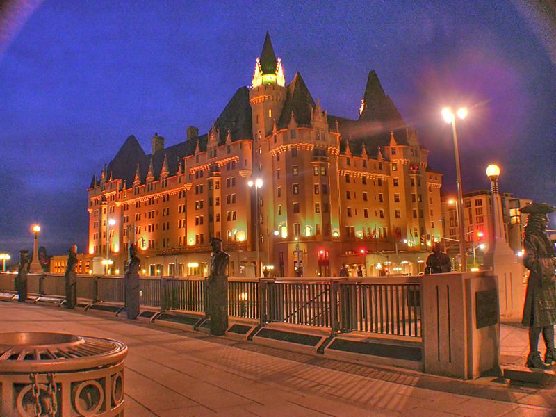 Château Laurier at night
