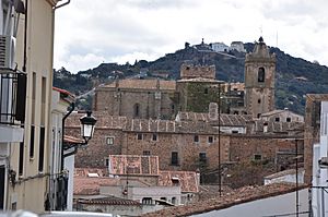 Archivo:Ciudad Monumental, Cáceres