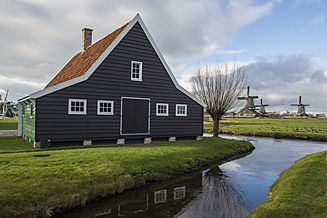 Archivo:Das Weberhaus - Zaans Museum