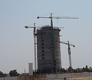 Archivo:Diamond Tower, Jeddah 001