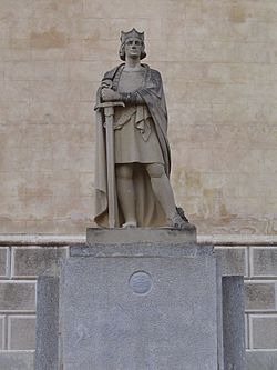 Archivo:Estàtua d'Alfons III (Maó)