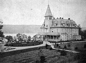 Archivo:Glenview Mansion 1877