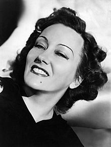 Gloria Swanson 1941.jpg